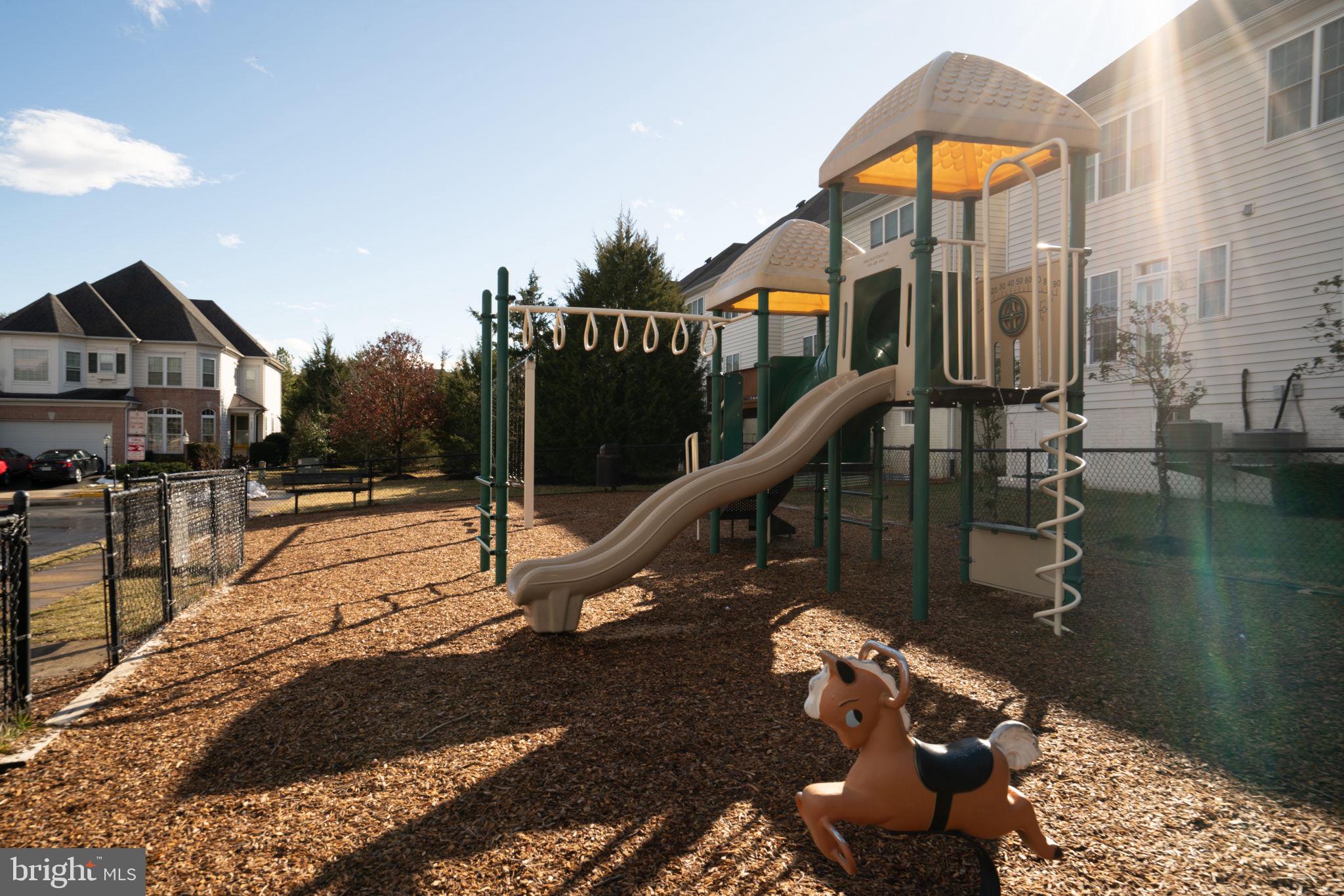 SULLY MANOR - Residential