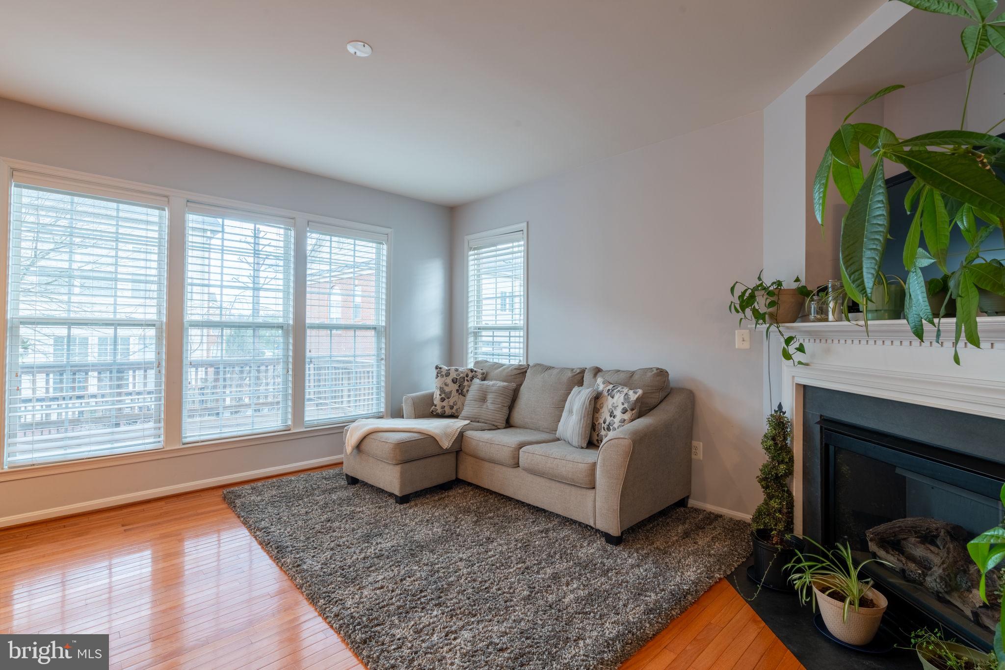 SULLY MANOR - Residential