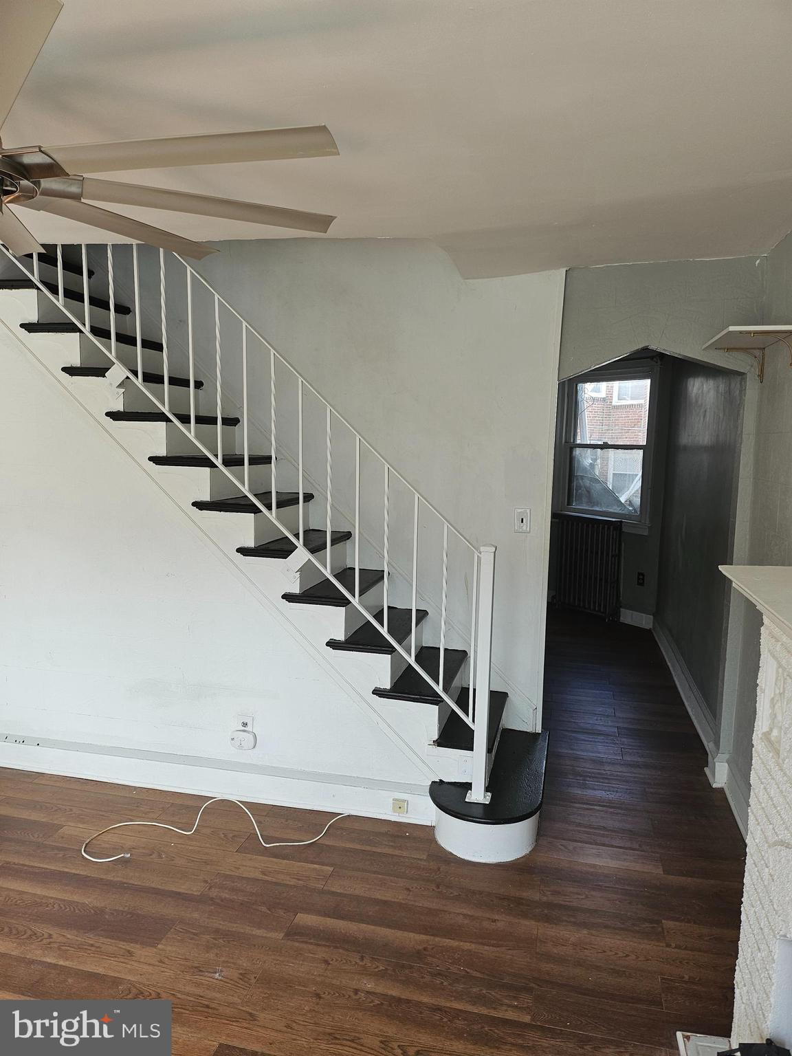 EAST OAK LANE - Residential Lease