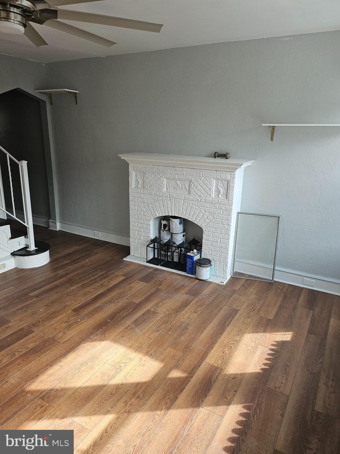 EAST OAK LANE - Residential Lease