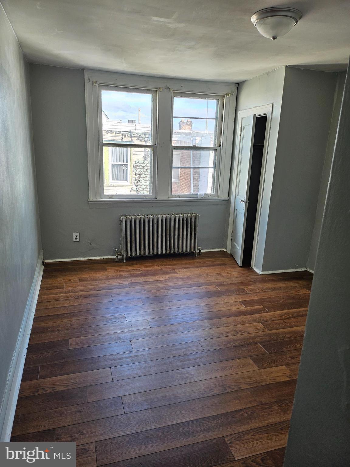 EAST OAK LANE - Residential Lease