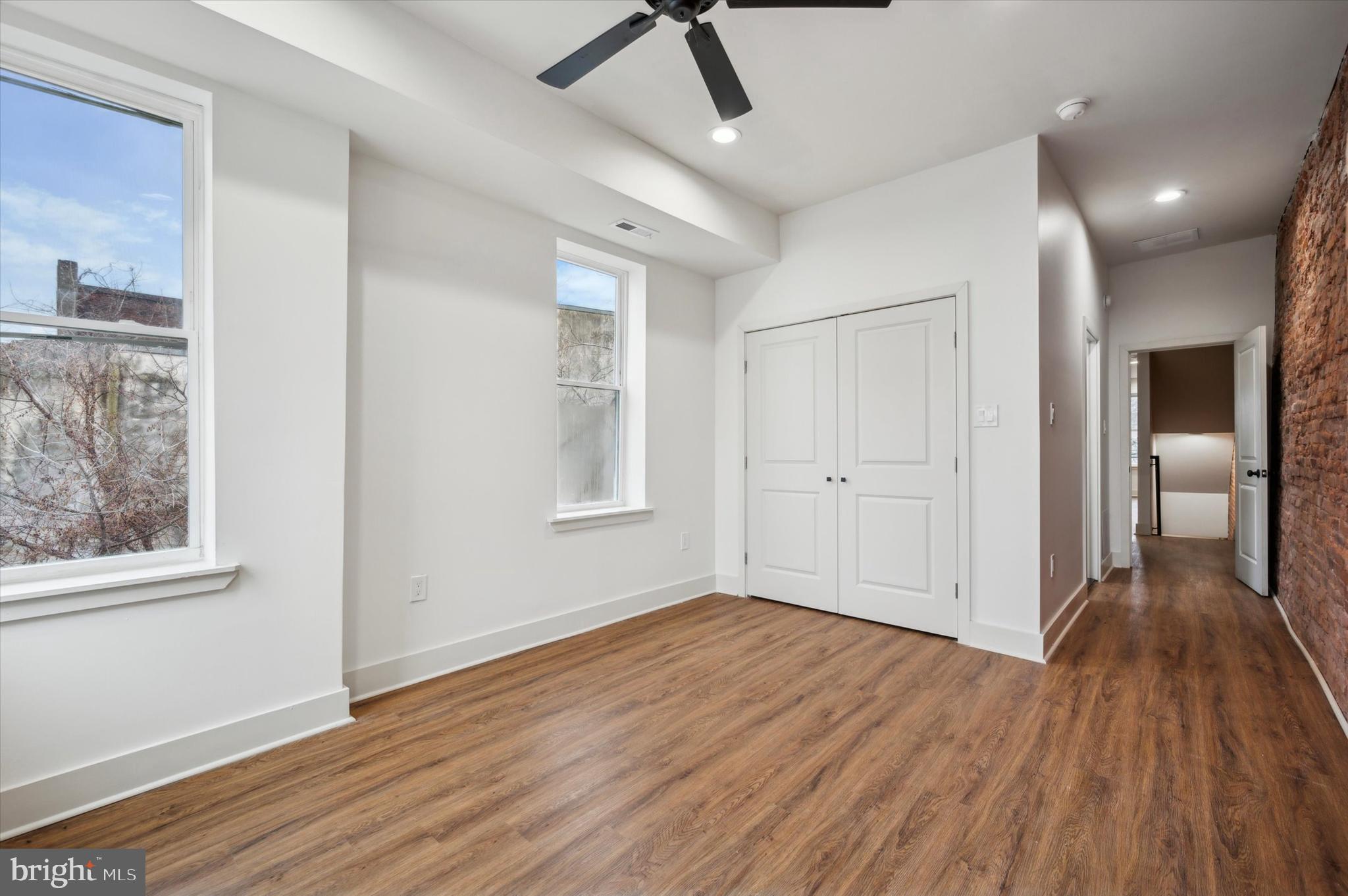 OLDE KENSINGTON - Residential