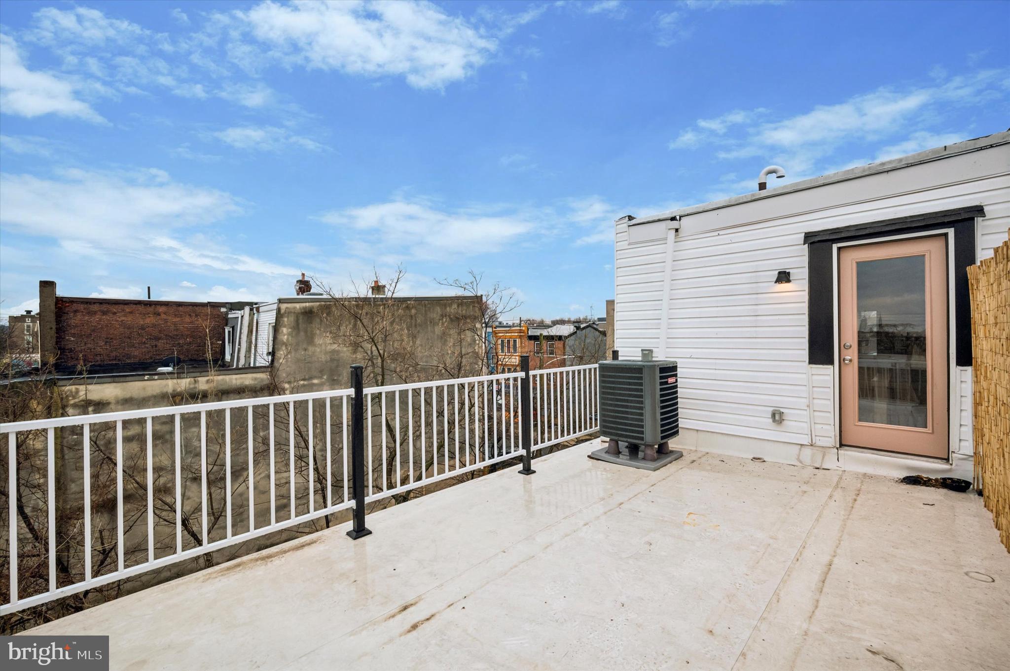 OLDE KENSINGTON - Residential