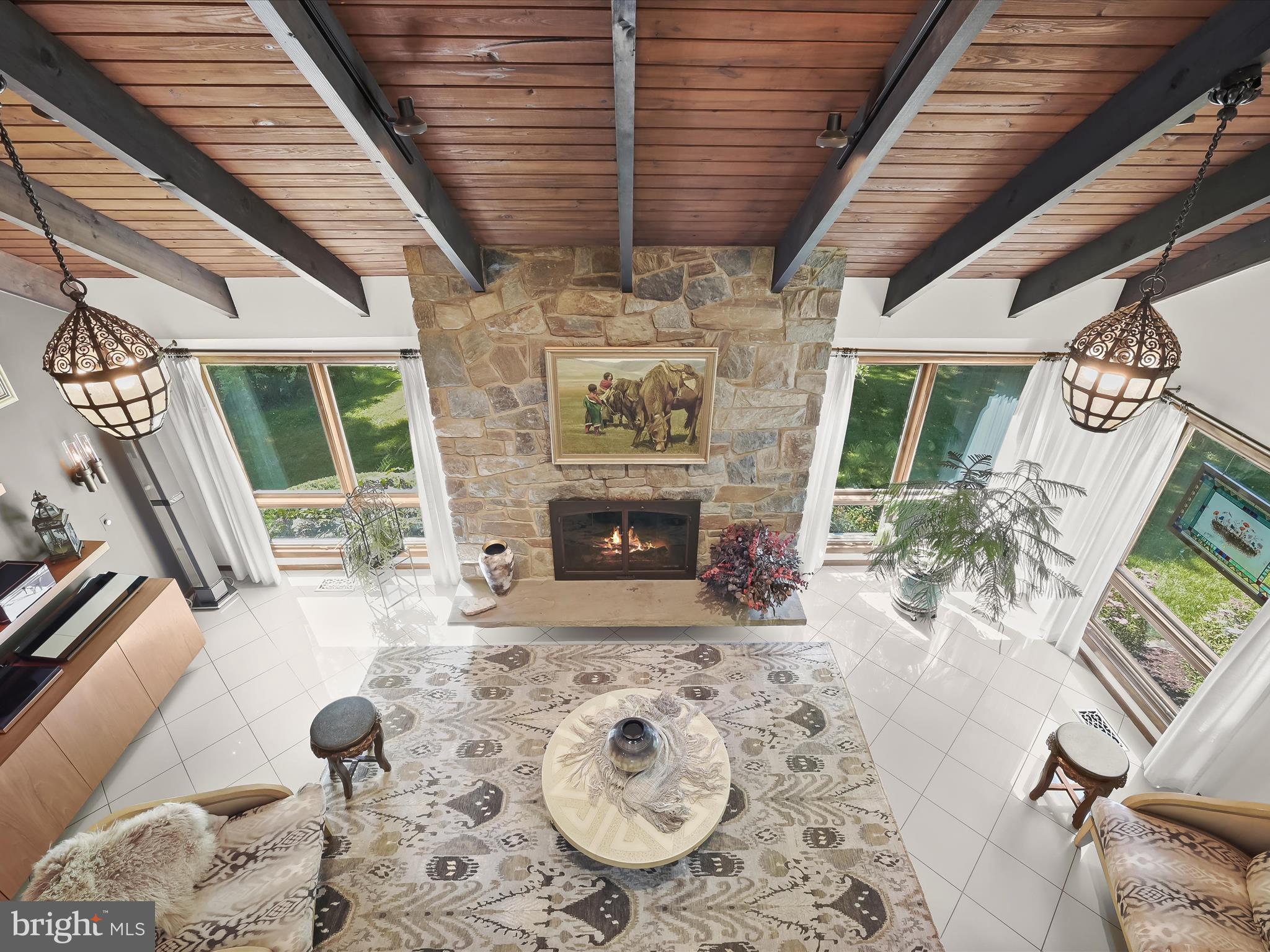 BURTONSVILLE - Residential