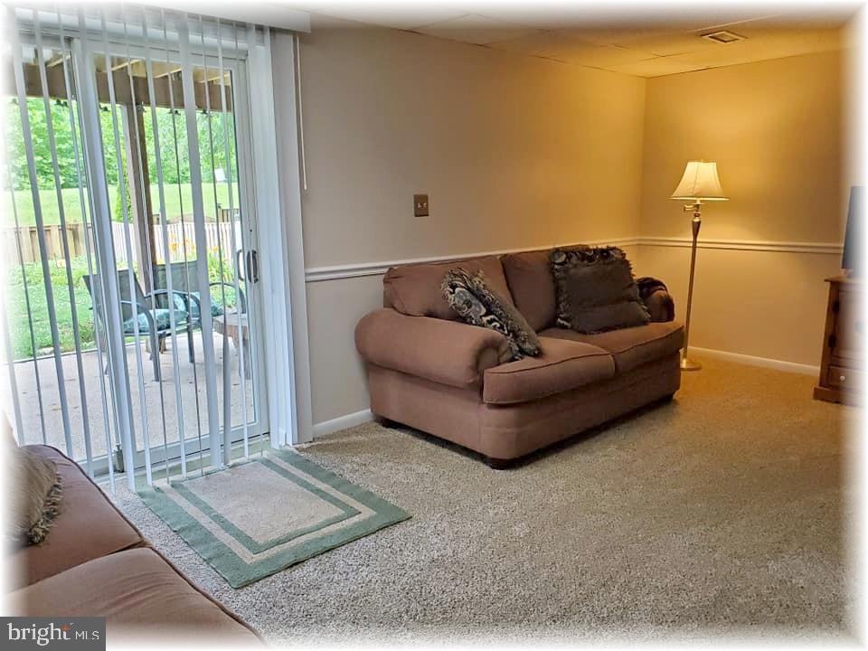 VILLAGE OF THOMAS RUN - Residential