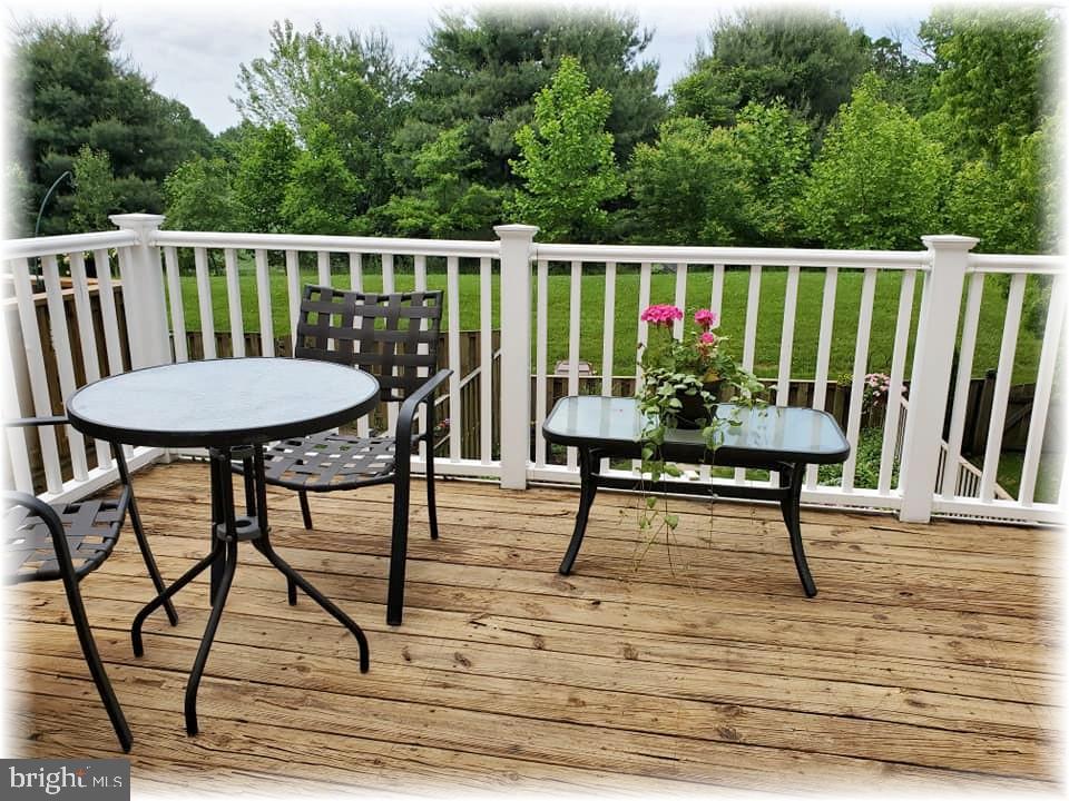 VILLAGE OF THOMAS RUN - Residential