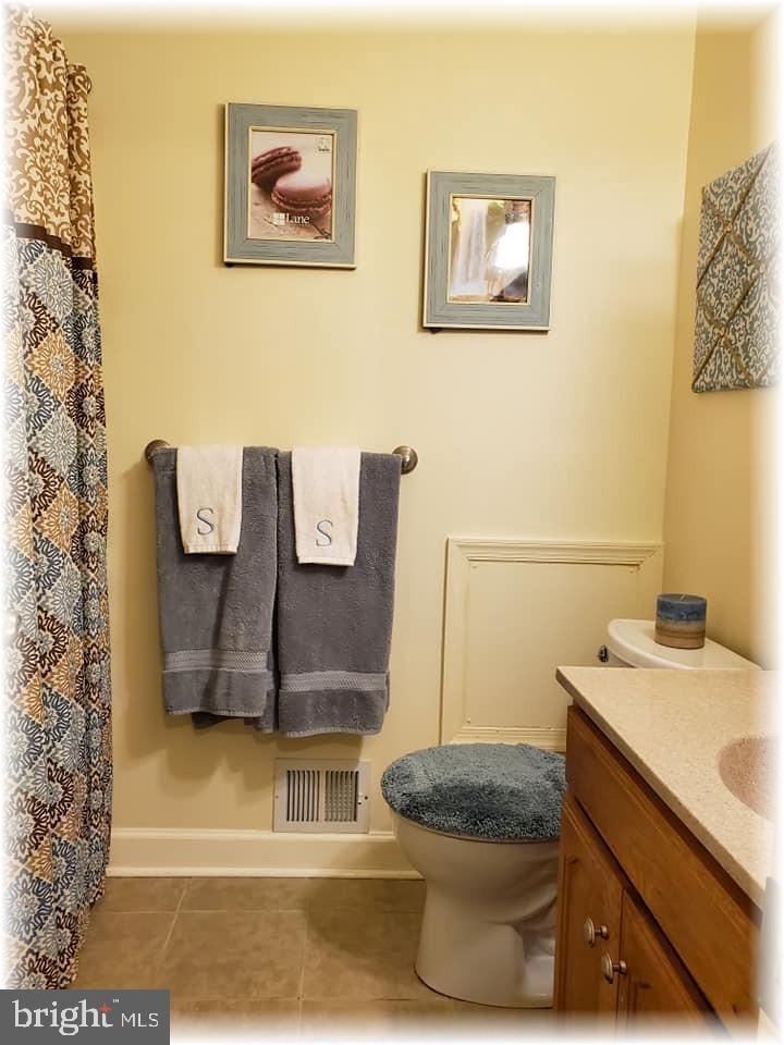 VILLAGE OF THOMAS RUN - Residential