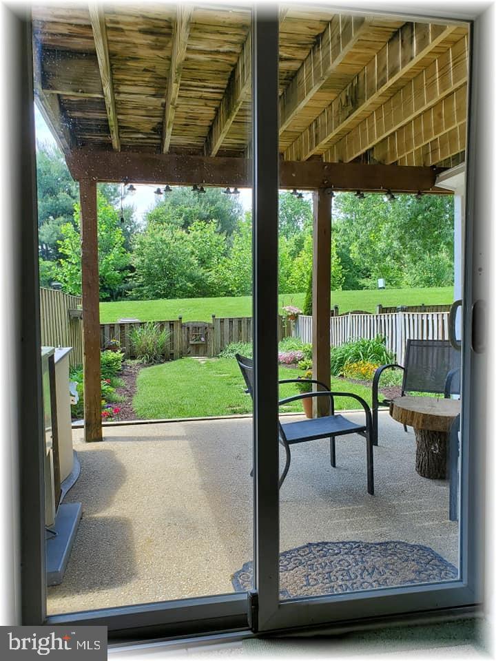 VILLAGE OF THOMAS RUN - Residential