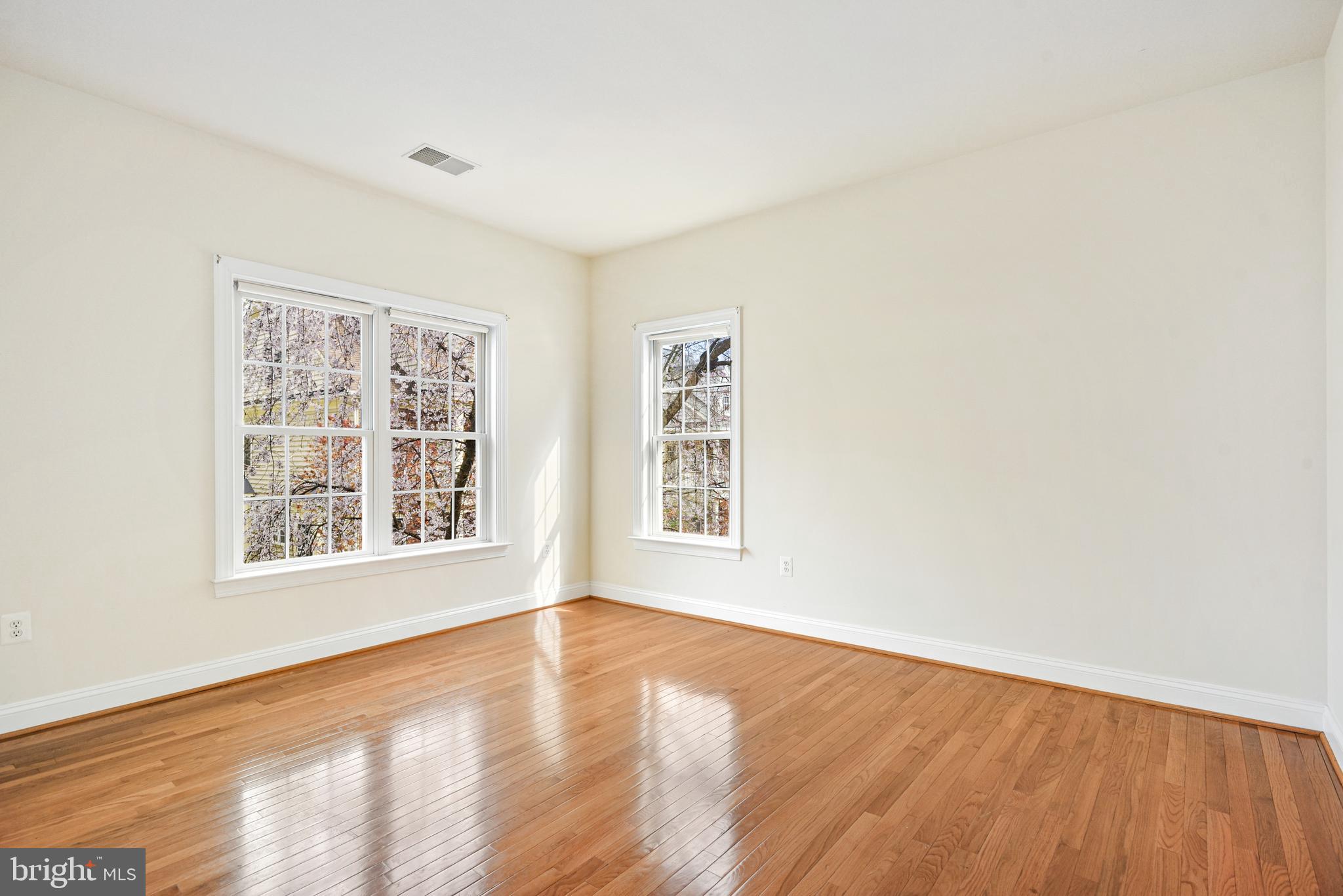 BRIARWOOD TRACE - Residential