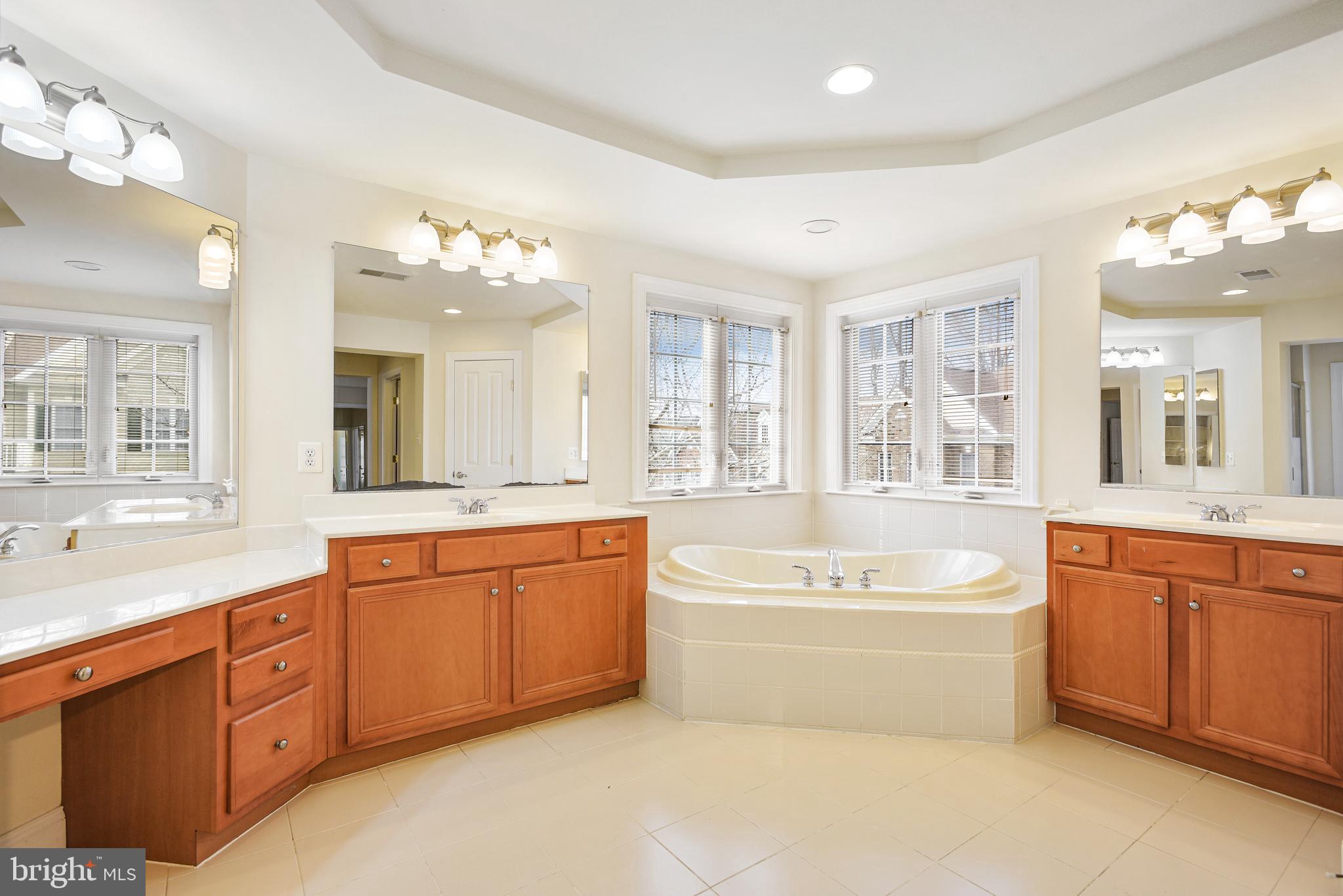 BRIARWOOD TRACE - Residential