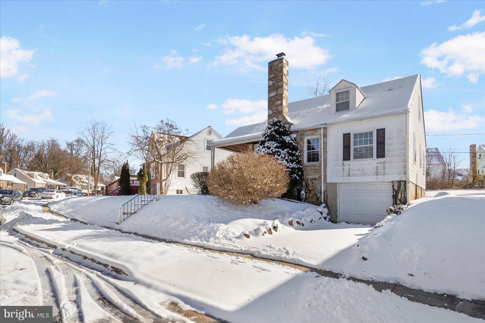 GWYNN LAKE PARK - Residential