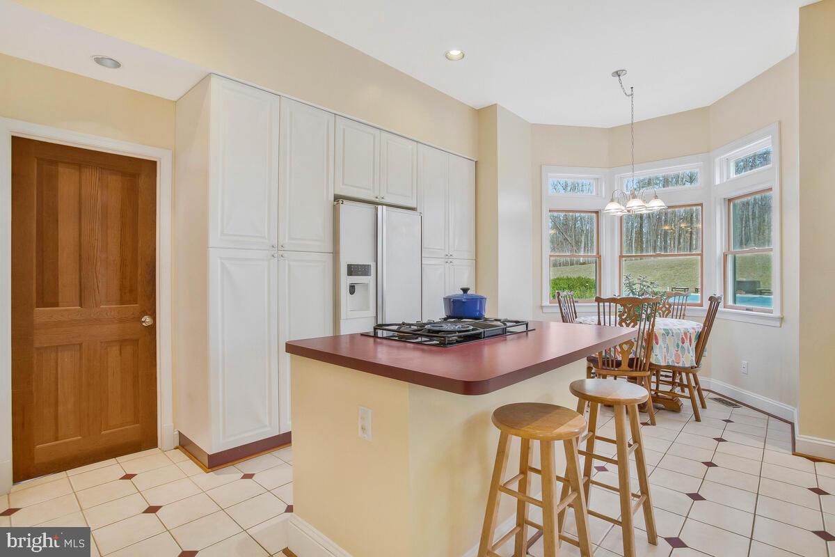 HOWES MEADOWS - Residential