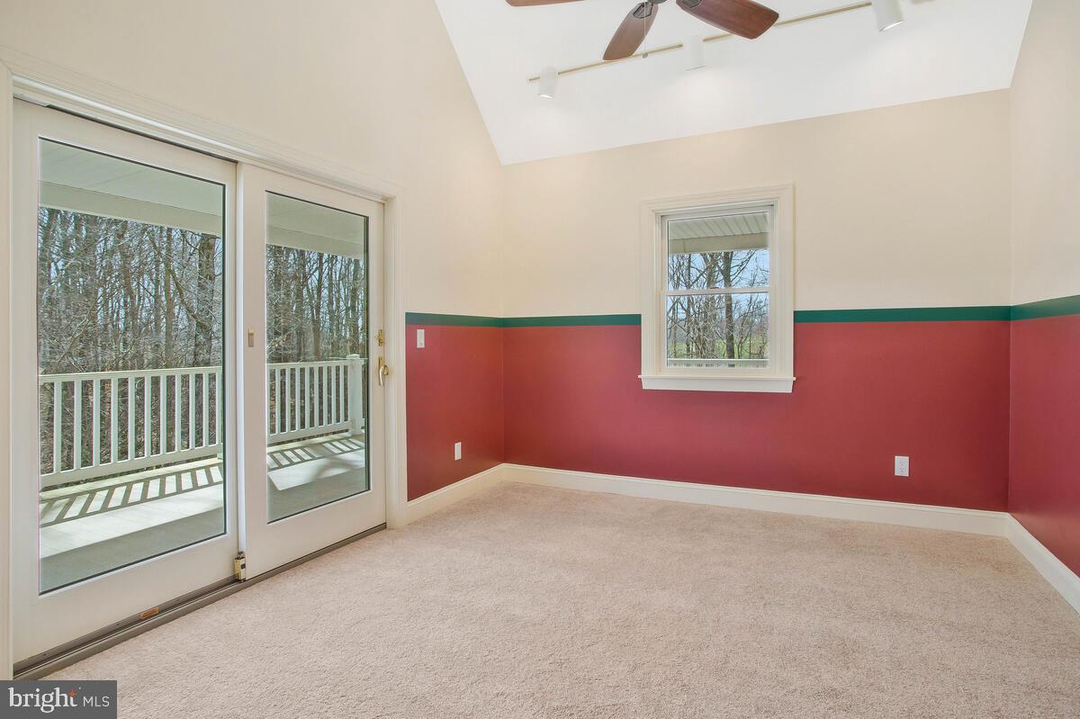 HOWES MEADOWS - Residential