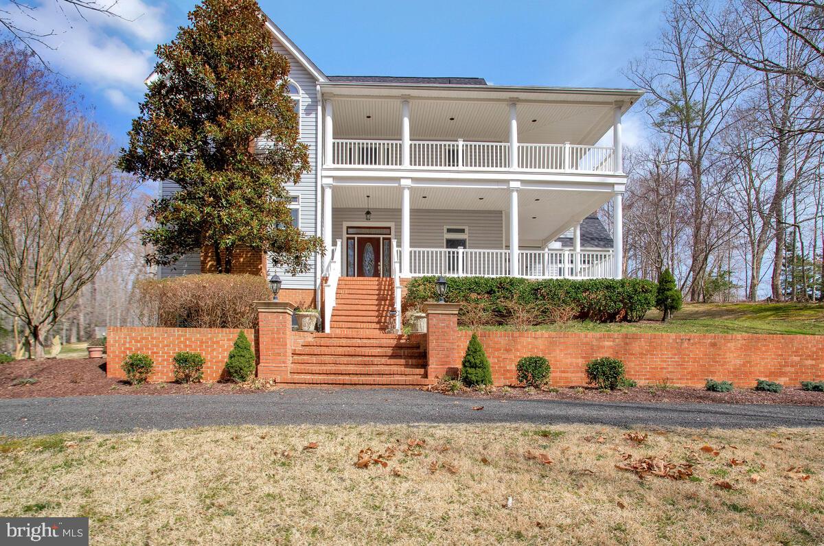 HOWES MEADOWS - Residential