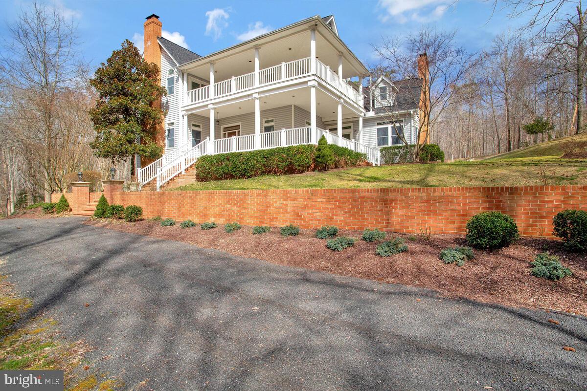 HOWES MEADOWS - Residential