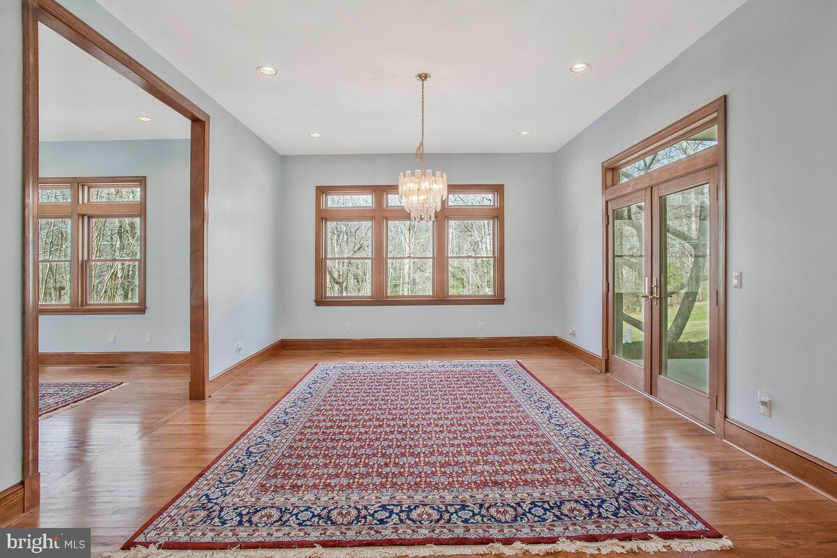 HOWES MEADOWS - Residential