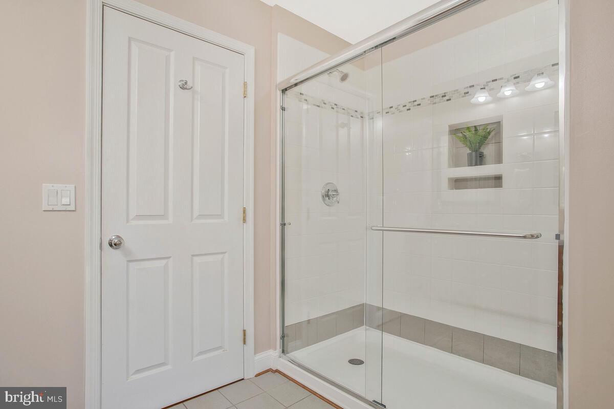 HOWES MEADOWS - Residential