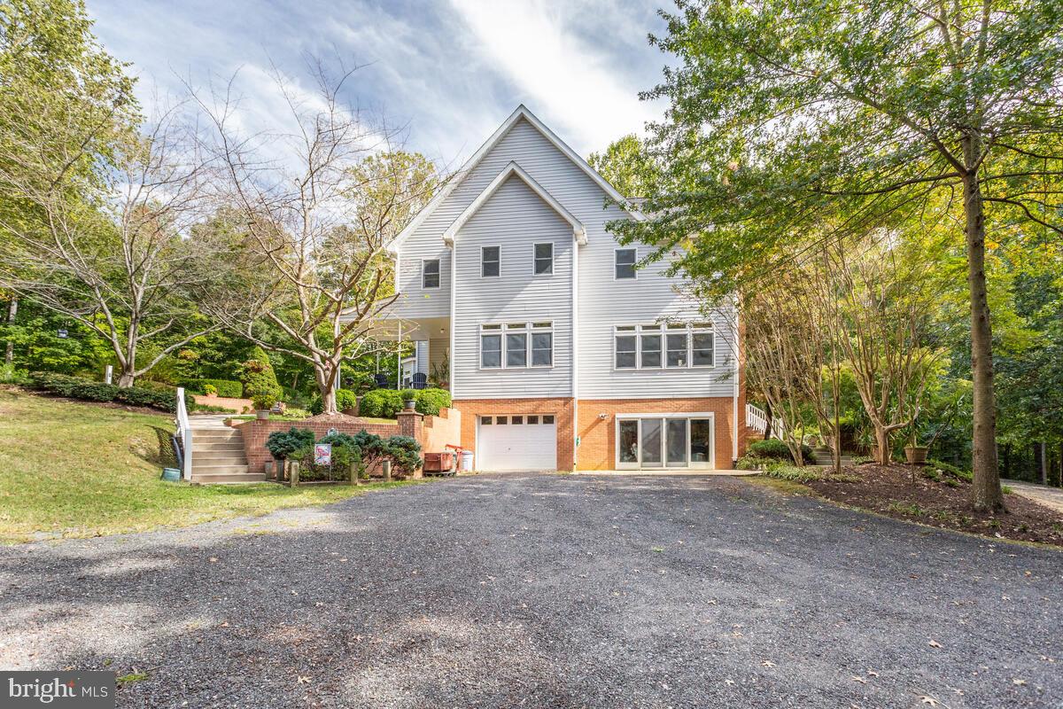 HOWES MEADOWS - Residential