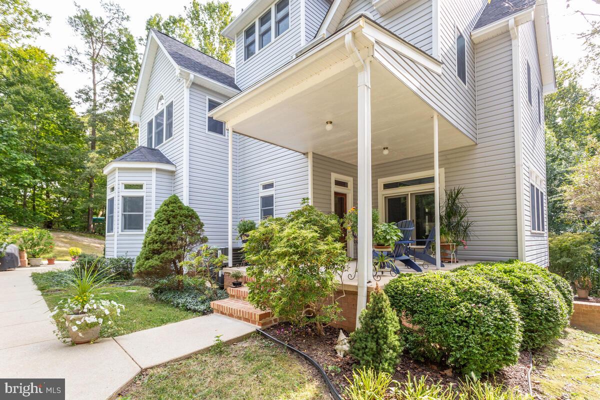 HOWES MEADOWS - Residential