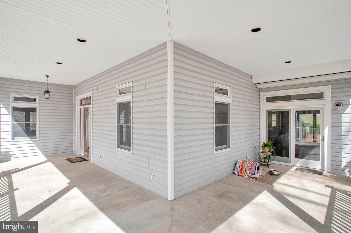 HOWES MEADOWS - Residential