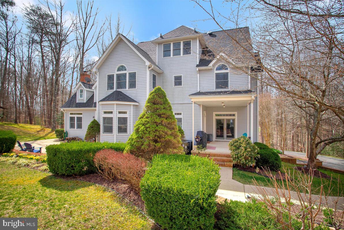 HOWES MEADOWS - Residential