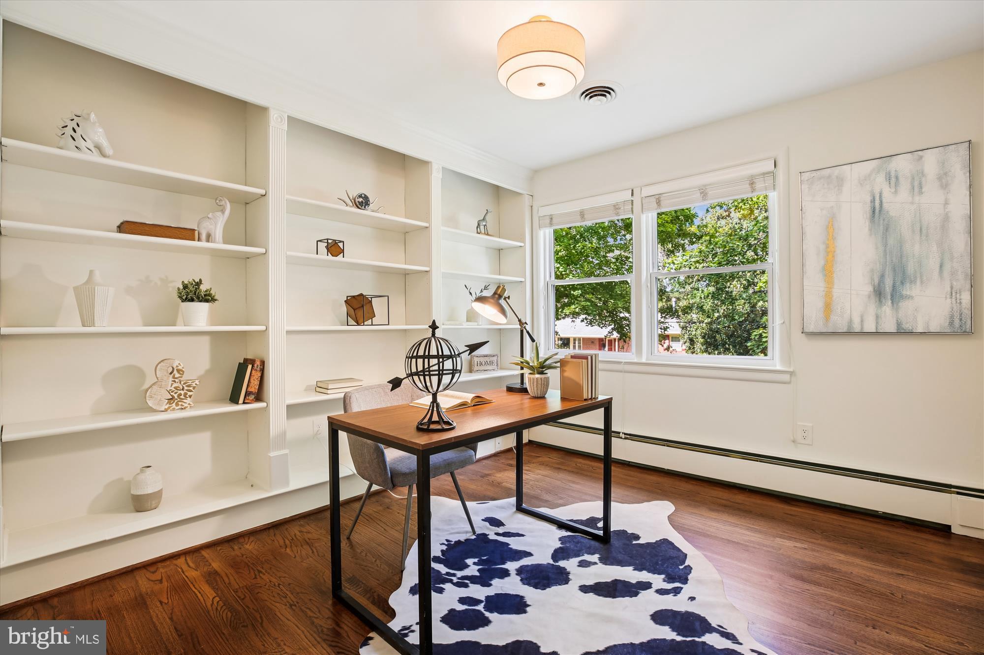 WOODSIDE FOREST - Residential