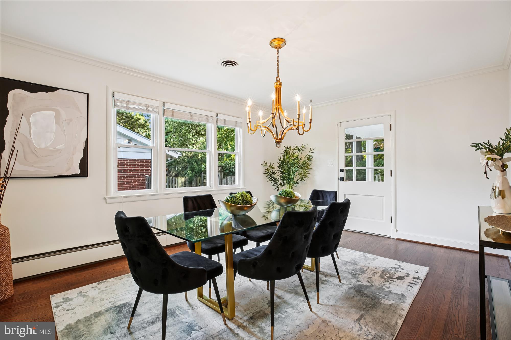 WOODSIDE FOREST - Residential