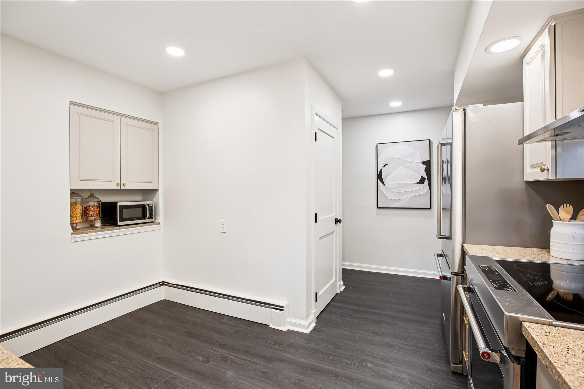 WOODSIDE FOREST - Residential