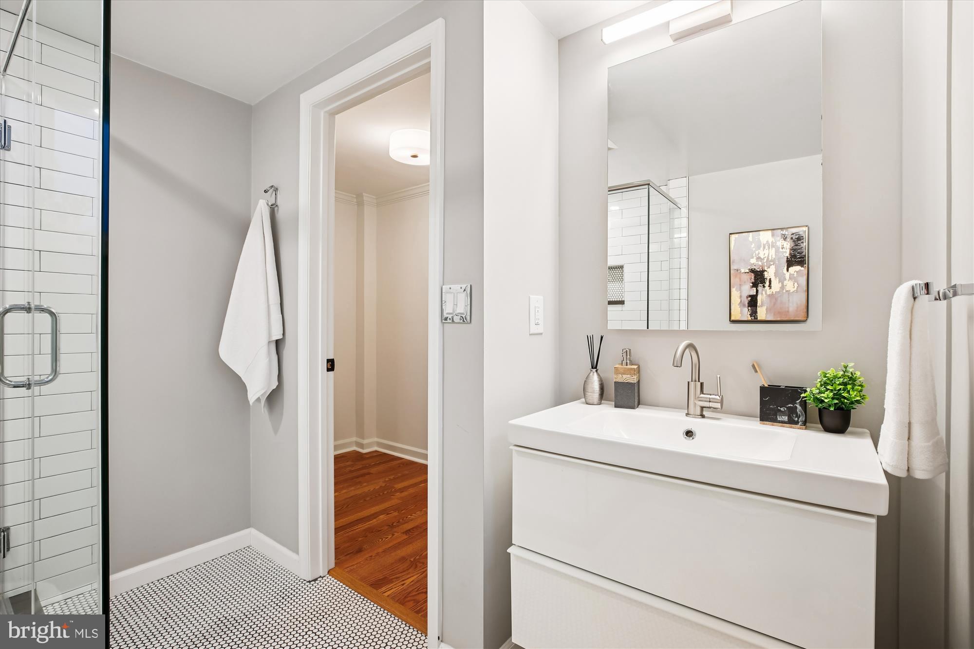 WOODSIDE FOREST - Residential