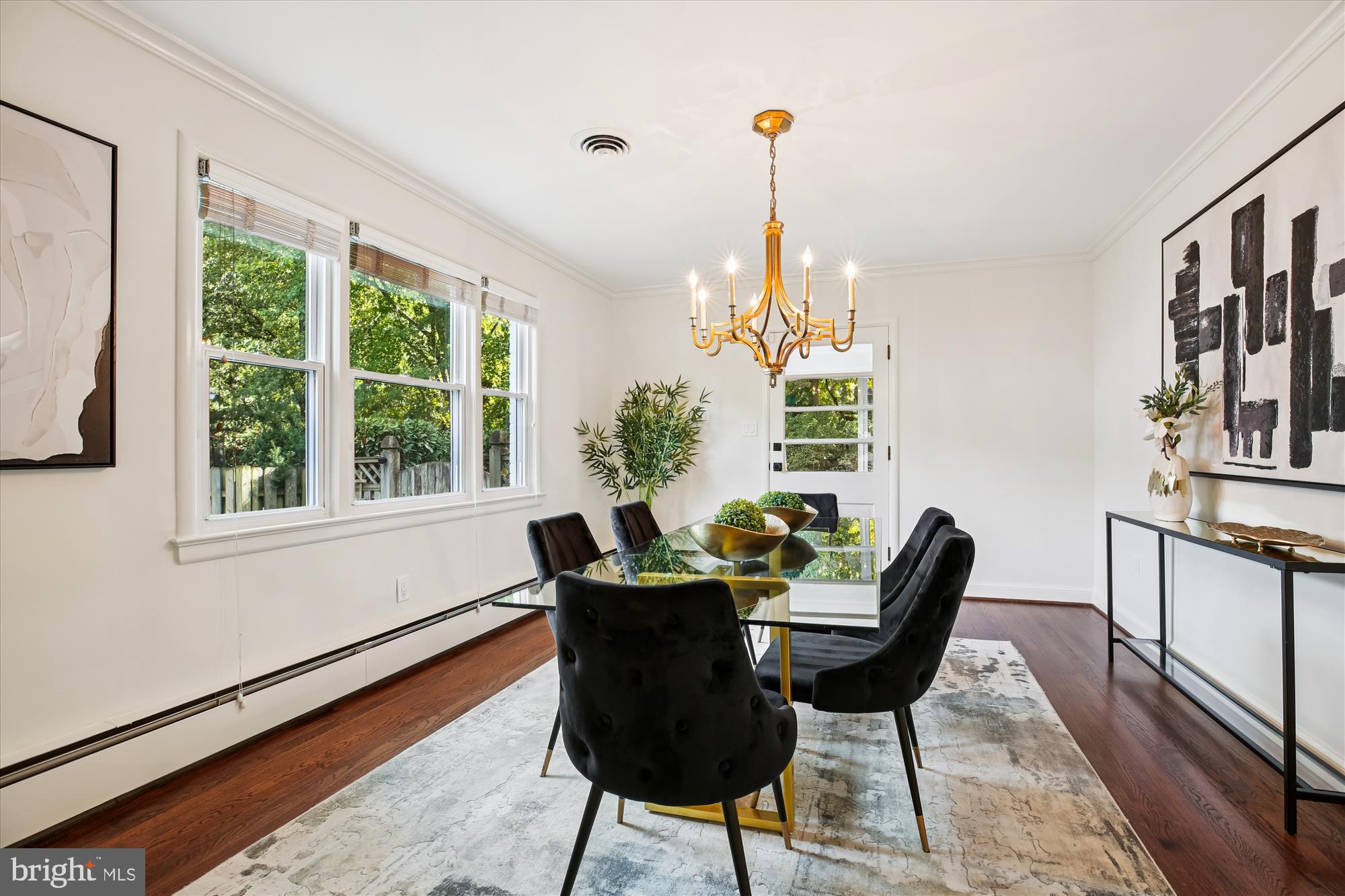 WOODSIDE FOREST - Residential