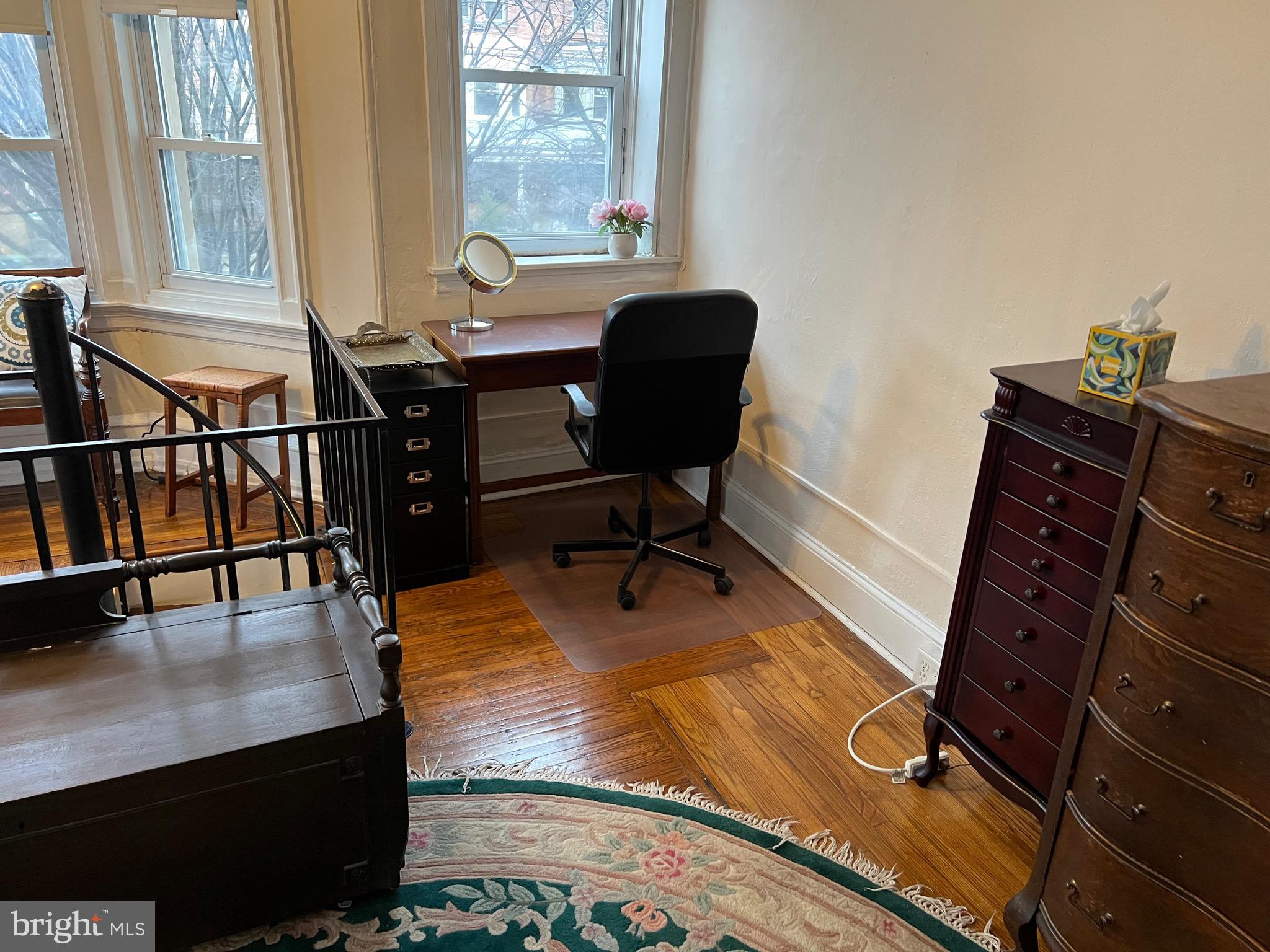 UNIVERSITY CITY - Residential Lease