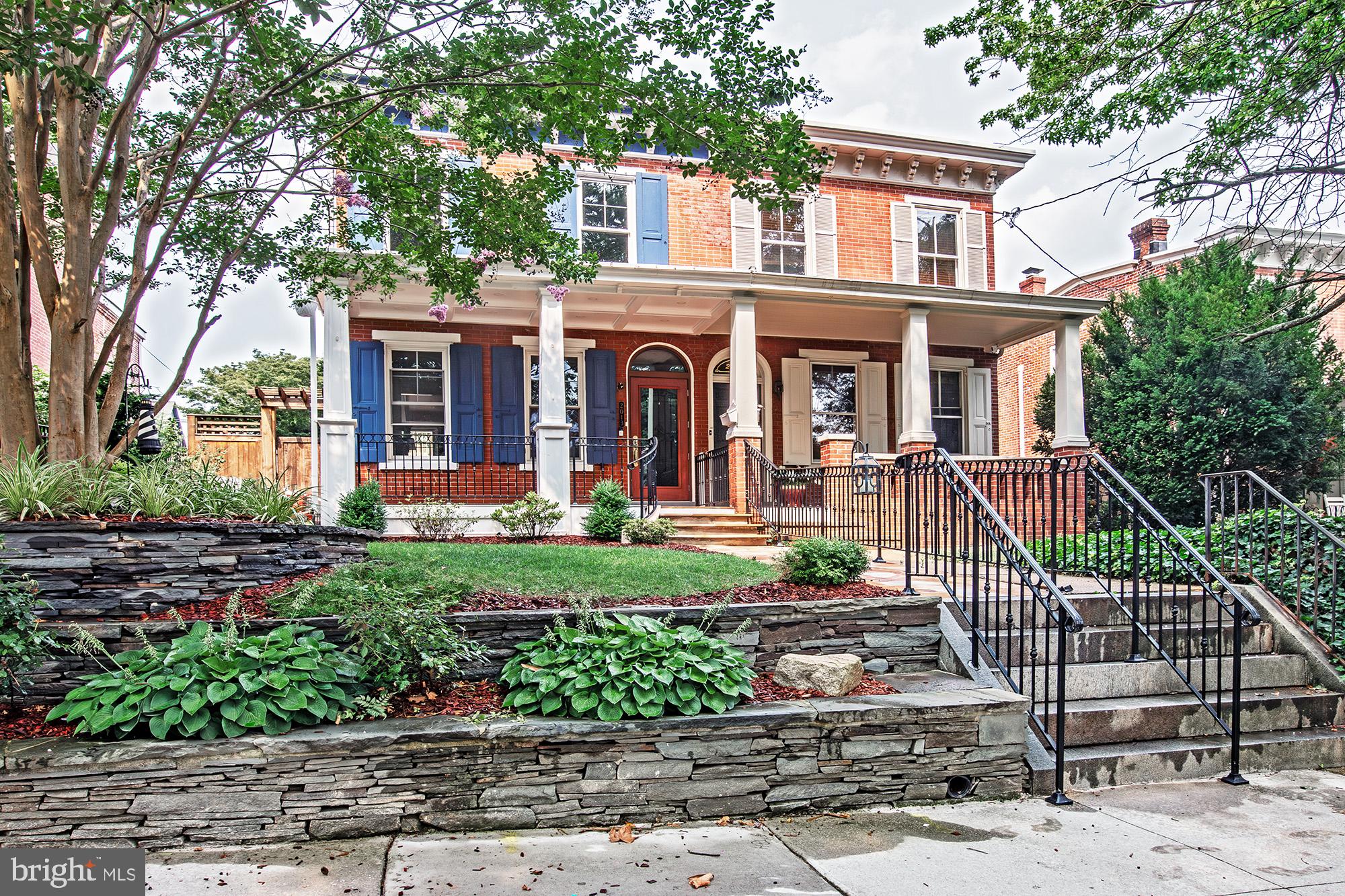 2013 DELAWARE AVENUE