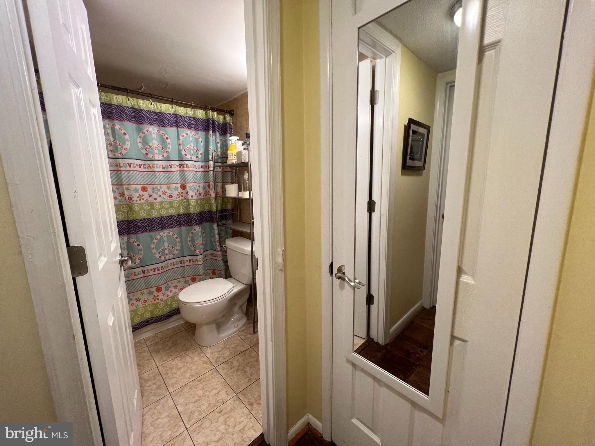 PRESIDENTIAL PARK - Residential Lease