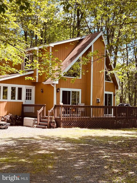 Homes For Sale - 237 Choctaw Drive<br/> POCONO LAKE, PA 18347