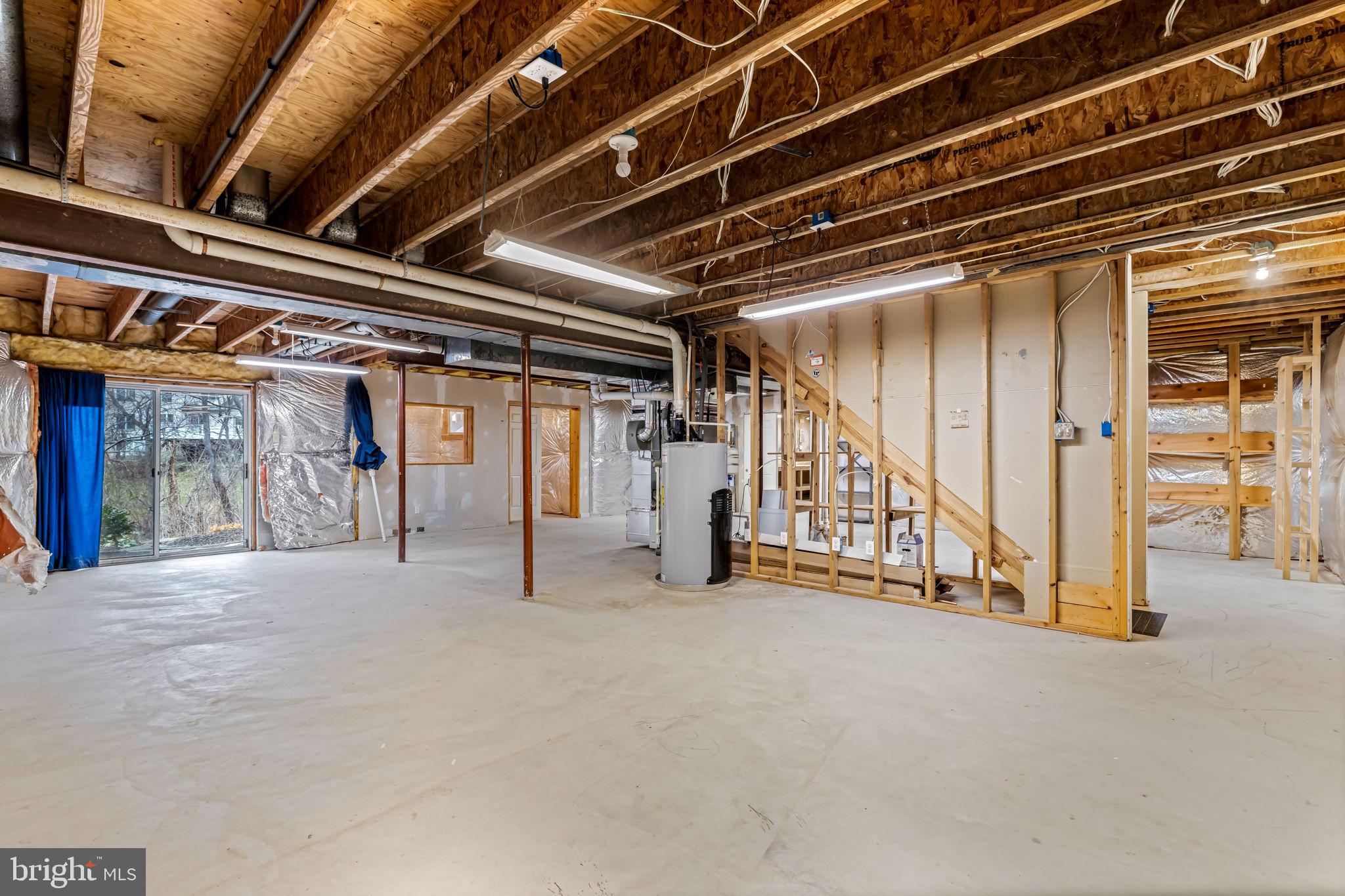 RIVER HILL - Residential