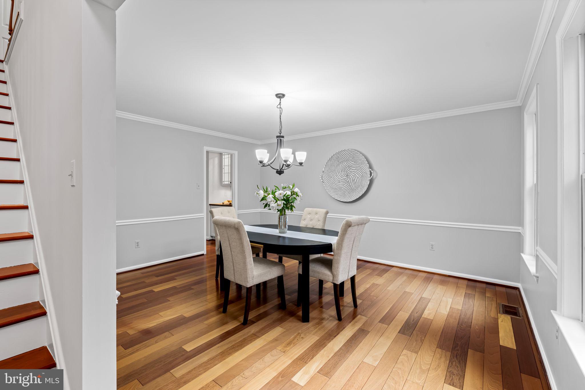 RIVER HILL - Residential