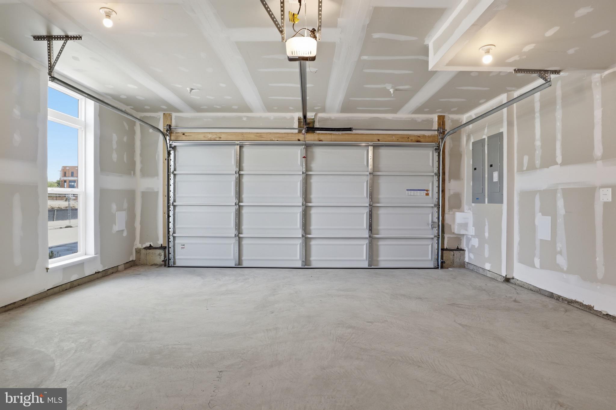 WESTBARD SQUARE - Residential