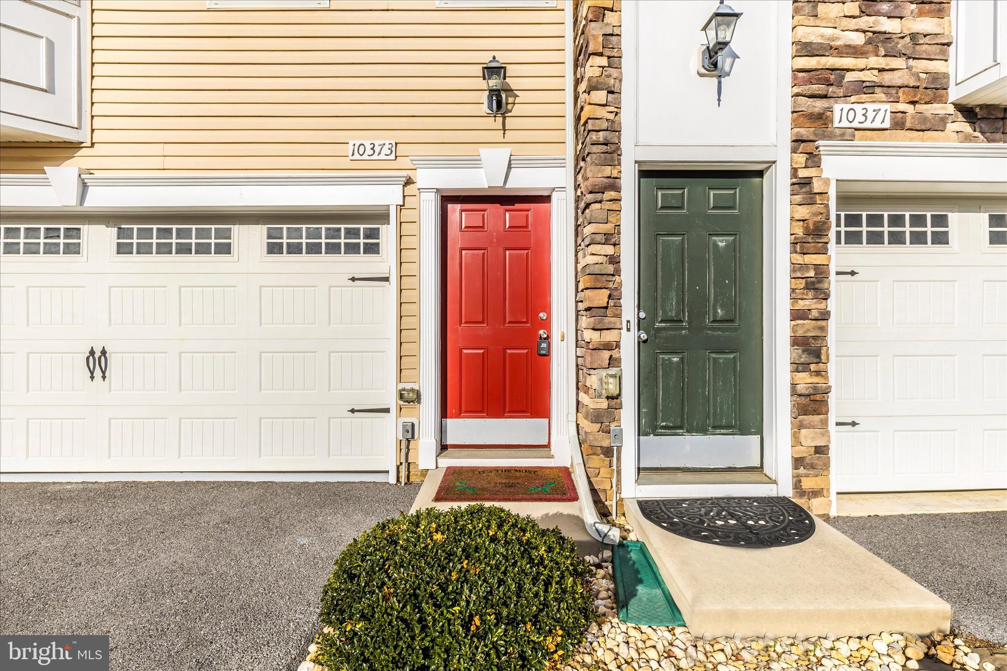 CARRIAGE HILL - Residential Lease