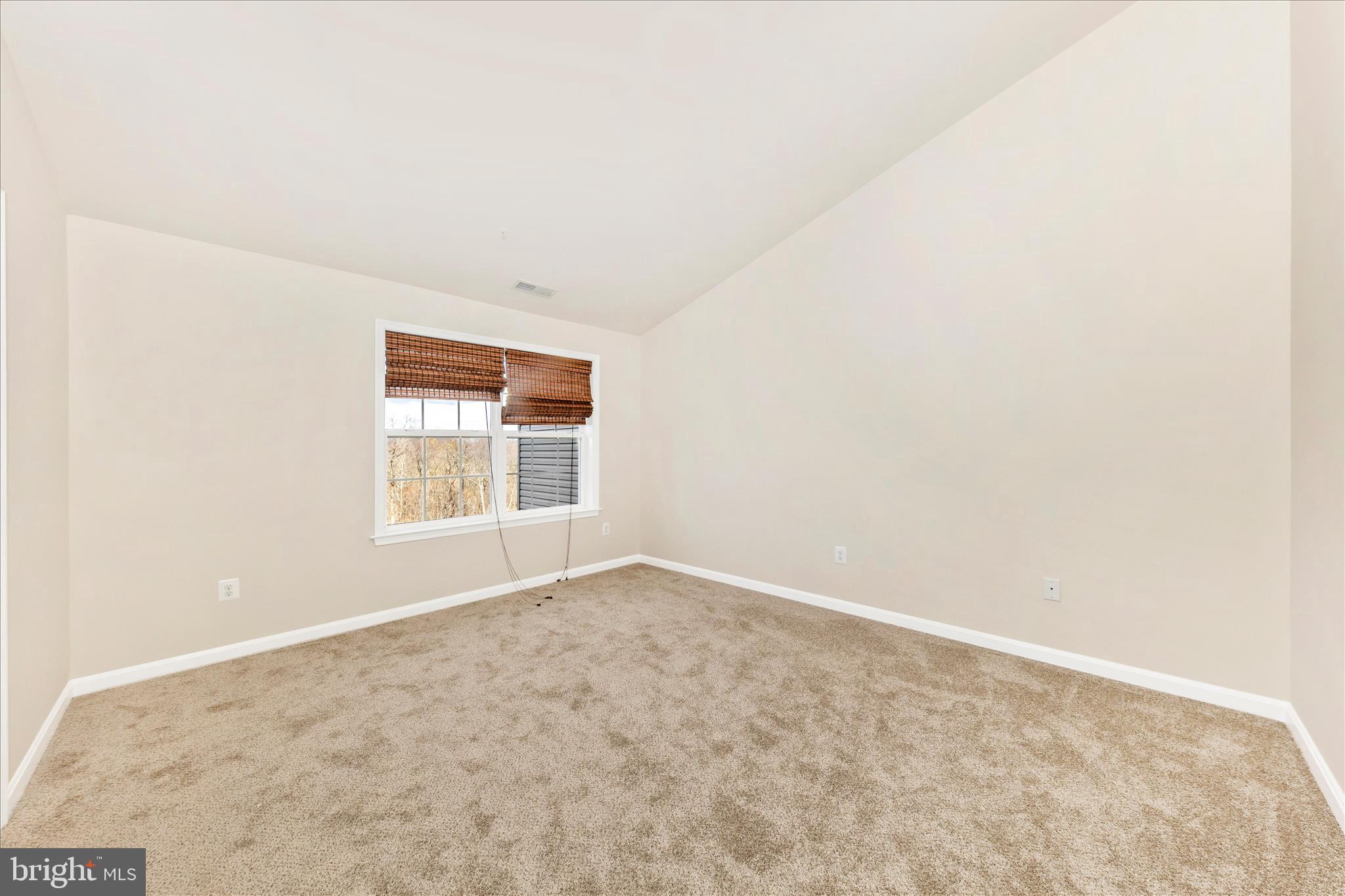 CARRIAGE HILL - Residential Lease