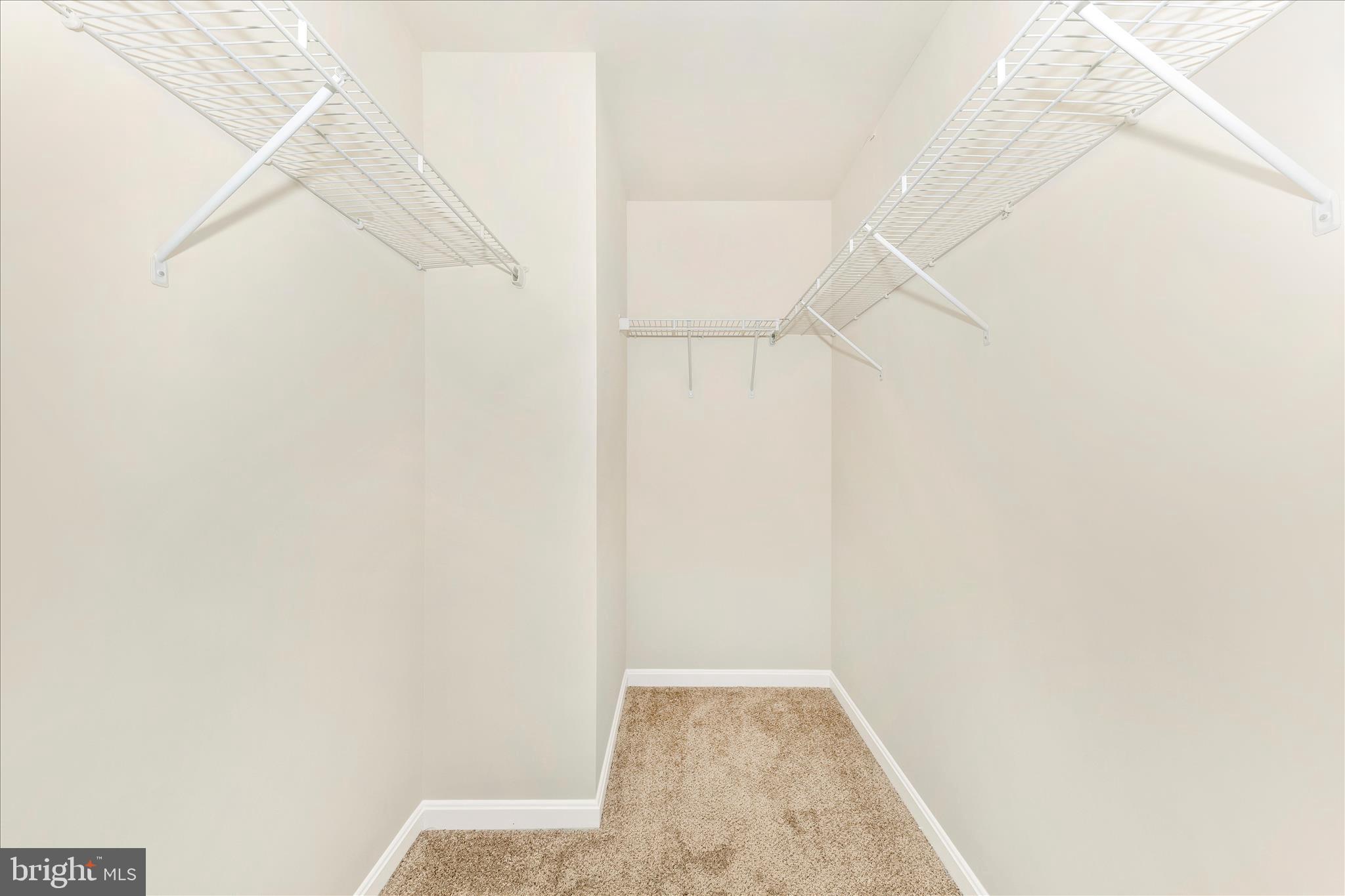 CARRIAGE HILL - Residential Lease