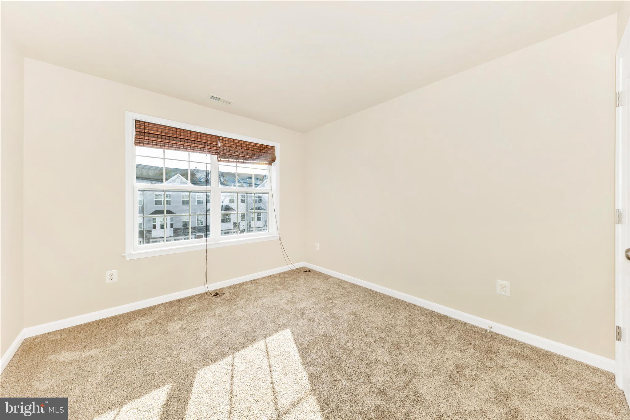 CARRIAGE HILL - Residential Lease