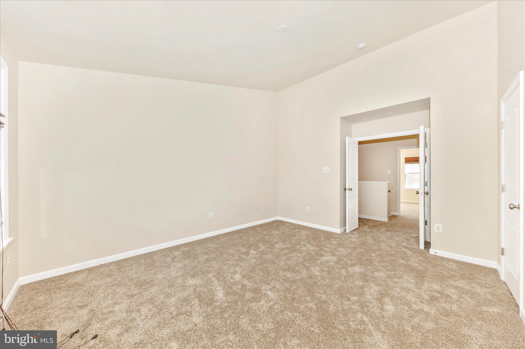 CARRIAGE HILL - Residential Lease