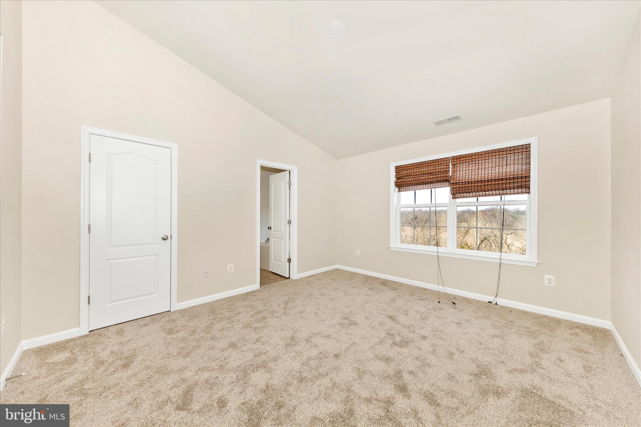 CARRIAGE HILL - Residential Lease