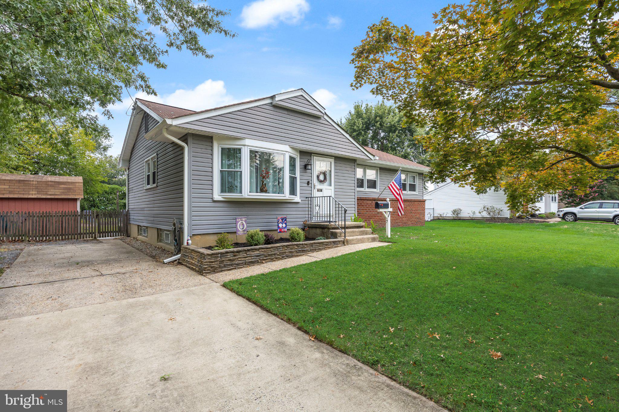 7 CHALFONT STREET