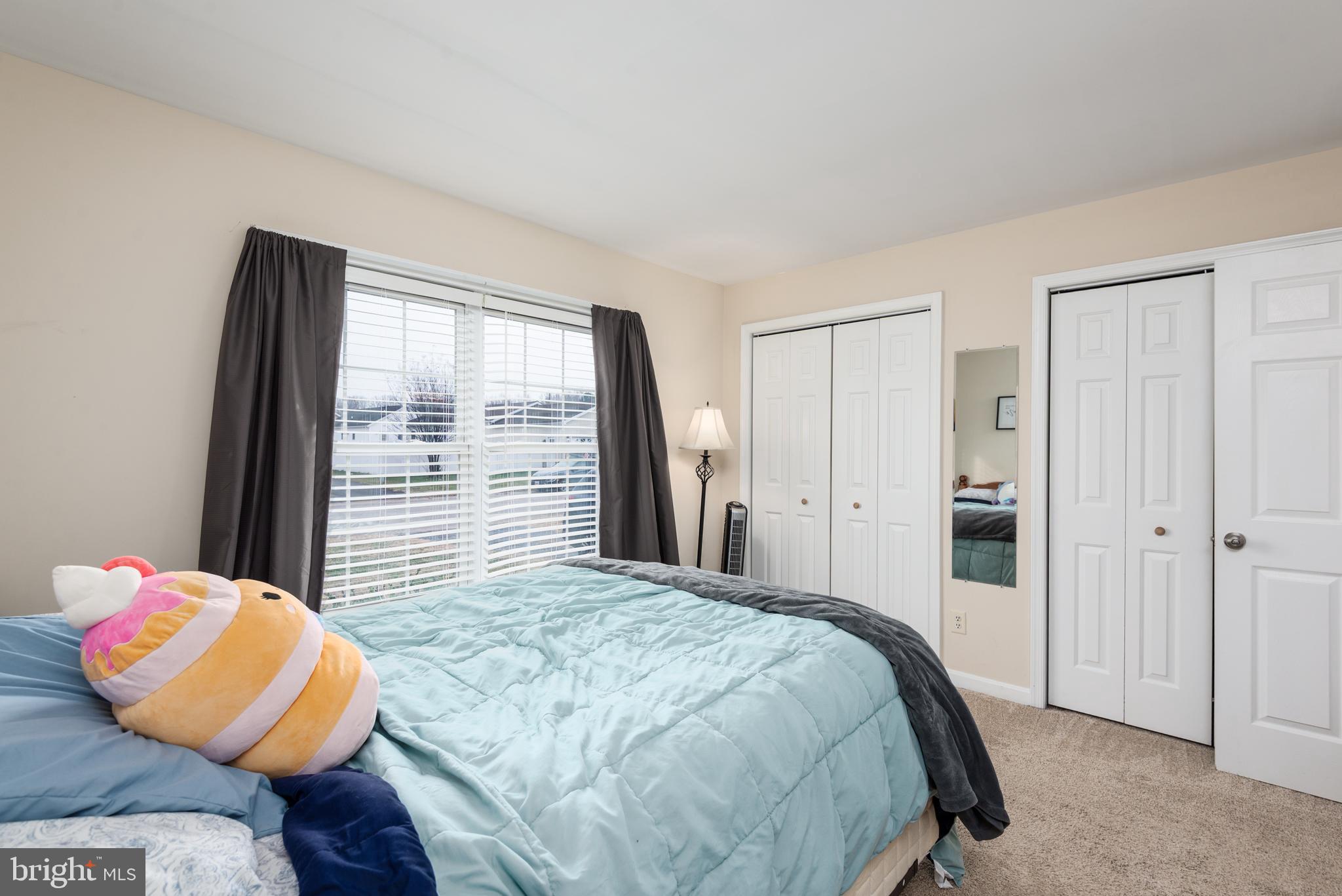 OAKVIEW - Residential