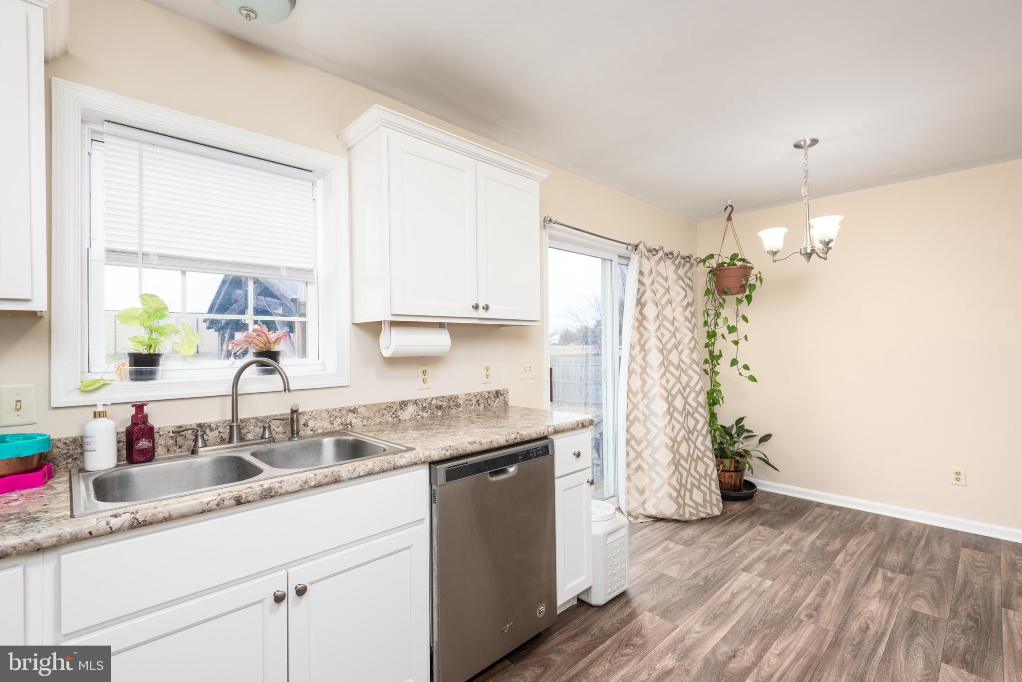 OAKVIEW - Residential