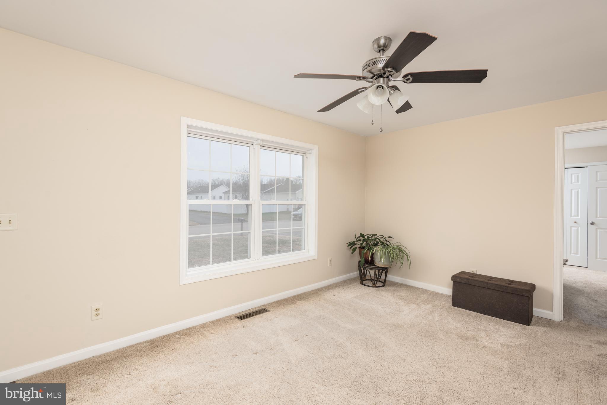 OAKVIEW - Residential