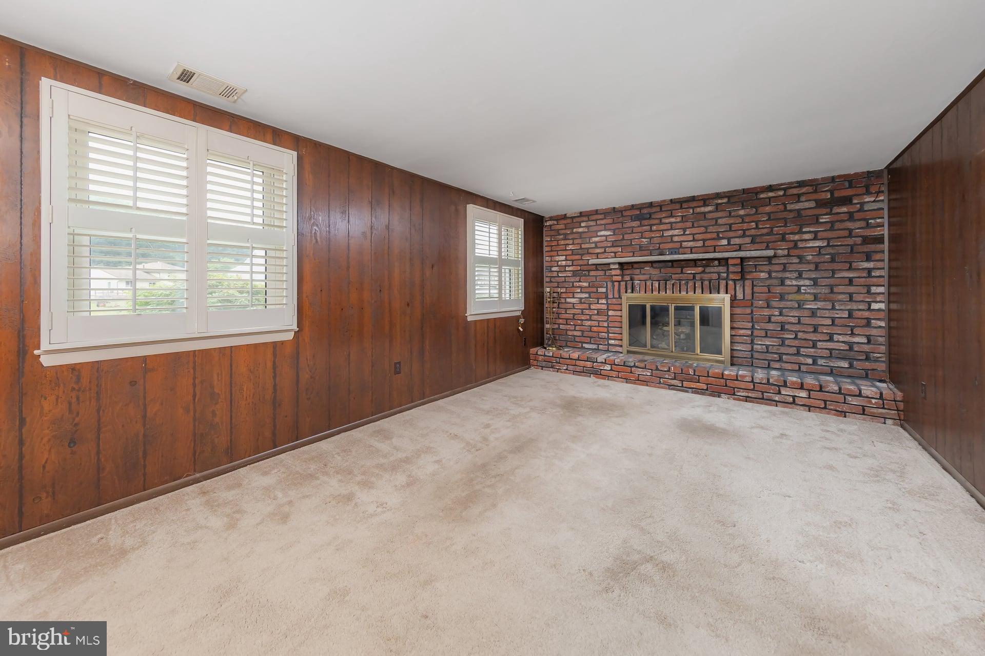19 TIMBER CREEK ROAD