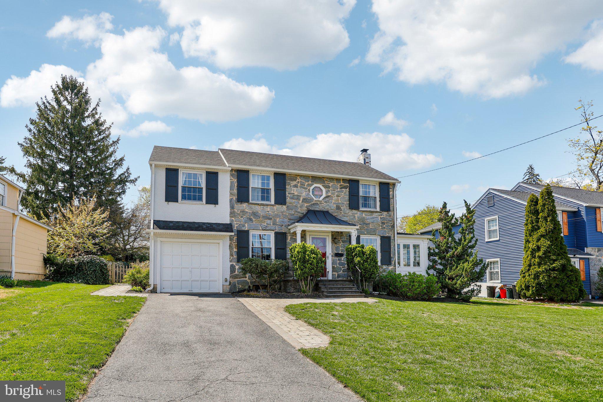 512 HOMESTEAD AVENUE