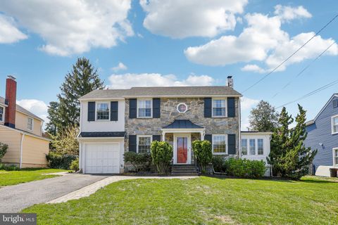 512 HOMESTEAD AVENUE HADDONFIELD NJ 08033